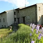 Casale Le Fontanelle 3*