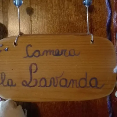 Casale Le Fontanelle Couette-café 3*