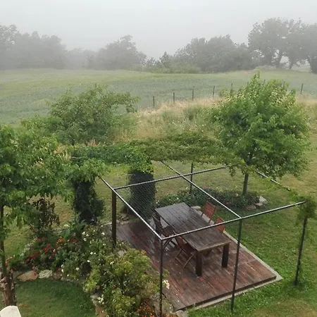 Casale Le Fontanelle ベッド・アンド・ブレックファスト Monte Grimano Terme