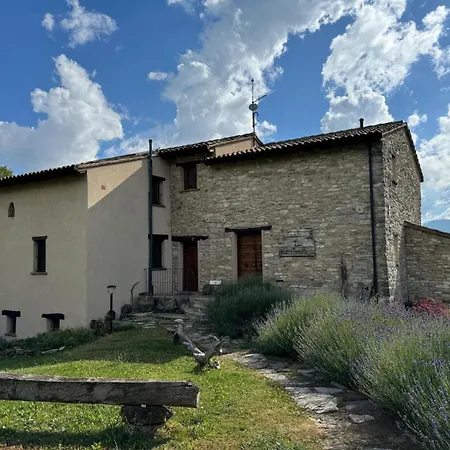 Casale Le Fontanelle 3*